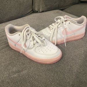 Youth Girls Pink/White Nike Air Force 1’s